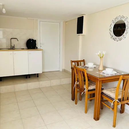 Margarita Tatil Evi Kyparissia